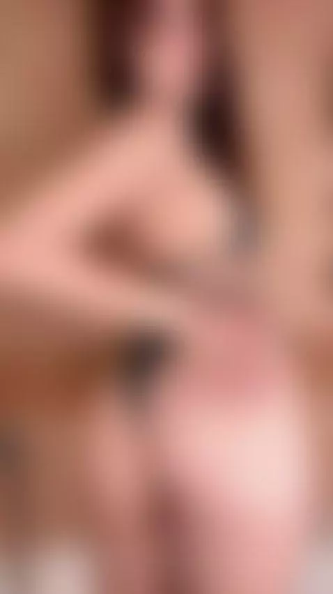 🔞Seductive brunette with perfect curves 💦 Ready for OF by ellieelthie