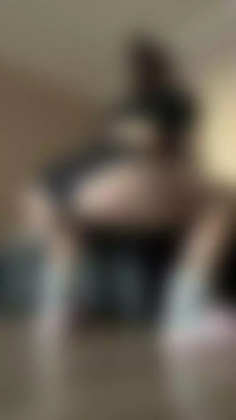 🔞Seductive brunette on the edge again 🍑 Join my OF by ellieelthie