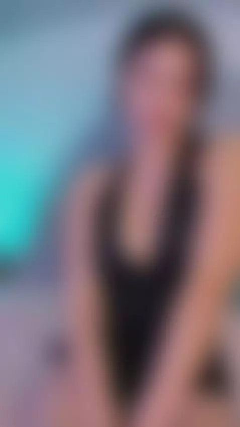 I'm shy... do you dare to discover me? by cherry-sins