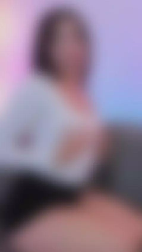 I’m shy… don’t look at me like that. by cherry-sins