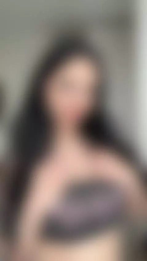 our typical hot brunette with big tits 🍒 by evyblue