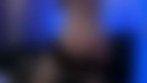 Boxers low… hips moving slow.
Every bounce made to tease and... by leoomiller