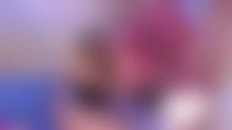 My skin is asking for caresses... are you coming to please m... by tyna01