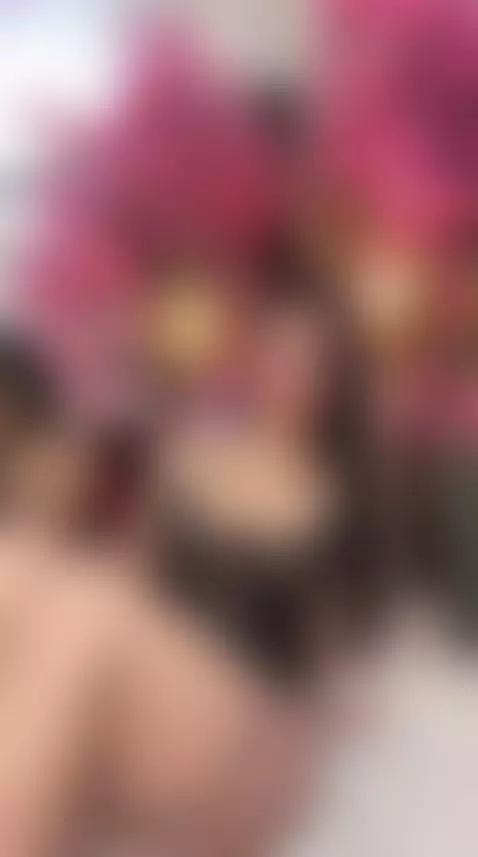 "I can't wait to sit on your face and have you eat my pussy ... by victoriacooper01