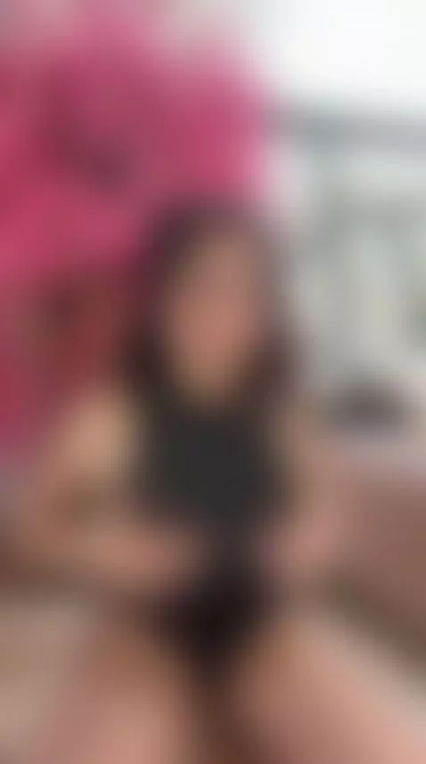 "I want you to choke me with your cock while you eat my puss... by victoriacooper01