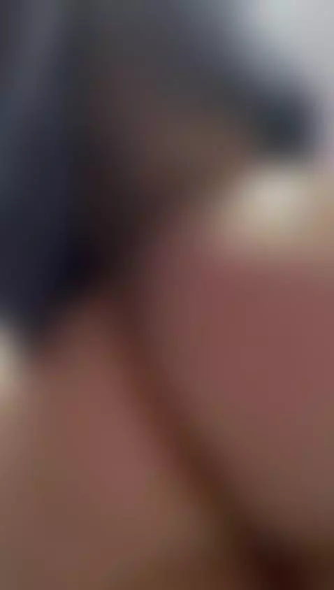 I'm new my ass is waiting to be fucked by you 🍑 by elizabeth-ellie