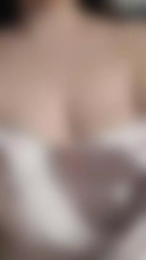 Bounce boobs in your face by julietasnoow