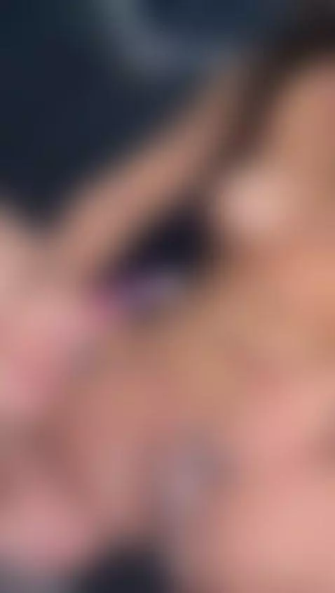 shaved my wet pussy by sophi-karter