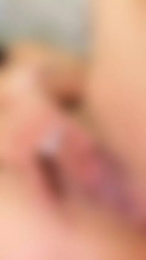 wet pussy for you by sophi-karter