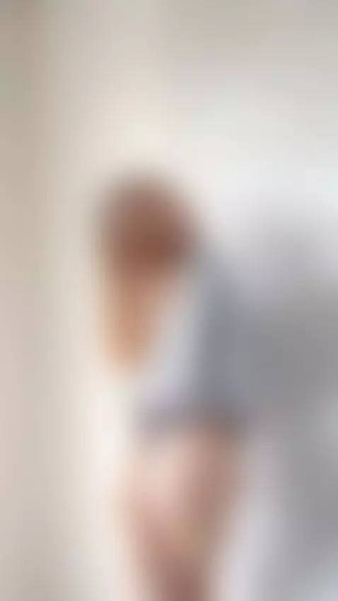 I accept volunteers to fuck my teen body by annamilk