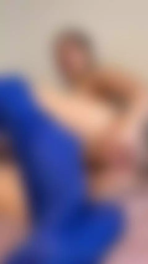 Chubby teen with the biggest natural boobs so sweet & heavy ... by kyliefreya