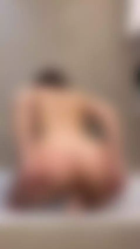 Thick chubby natural pussy lips dripping, sweet areola so wi... by kyliefreya