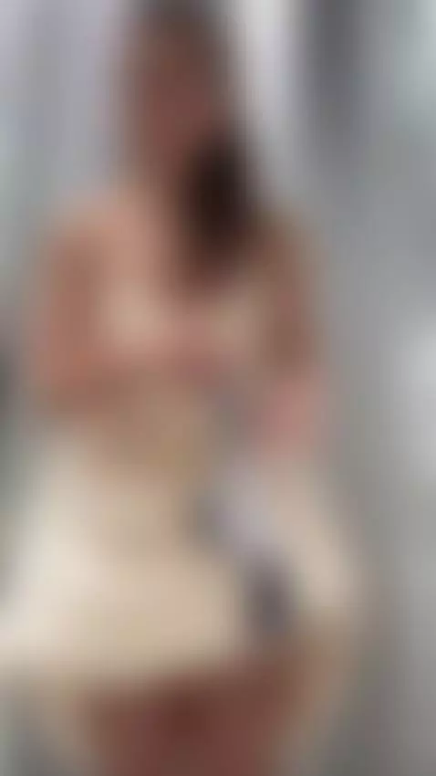 This teen doesn't hold back — big ass, fully spread, totally... by kyliefreya