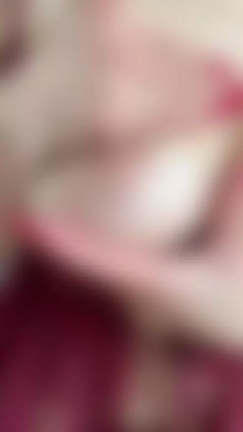 Grabbed my robe and teased my tits in the mirror because it ... by kyliefreya