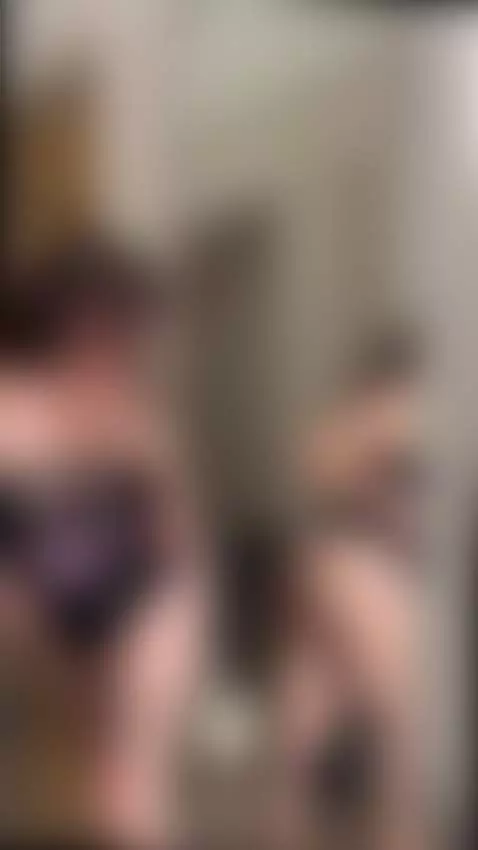 Tattooed ass squeezed tight while she stares 😳 by ivaberg