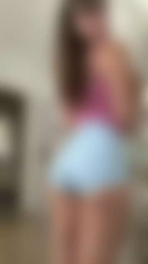 🍑Plump juicy ass of tattooed brunette bouncing slowly 😏 Excl... by lilimancester