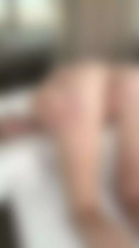🔥Young slim blonde ready to squirt again 🍑 Unlock OF by ariadollsnow