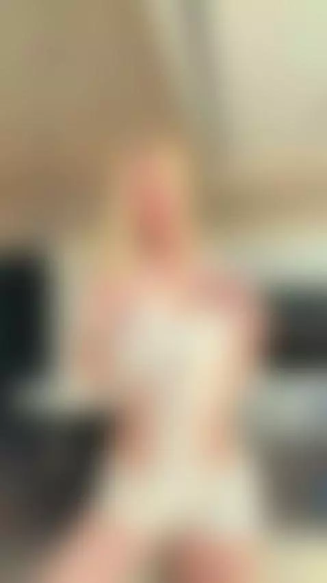 🔞Cute young blonde with small tits and shaved pussy 🍒 See OF by ariadollsnow