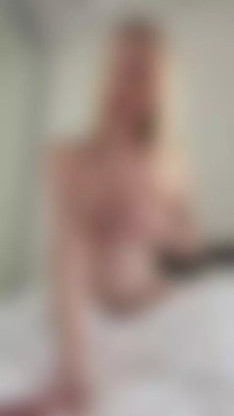 🔥Young blonde touching every inch of her tight body 🍑 Only O... by ariadollsnow
