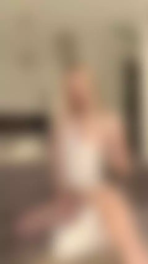 Don’t just scroll past, stay with me on OnlyFans 🤍 by ariadollsnow