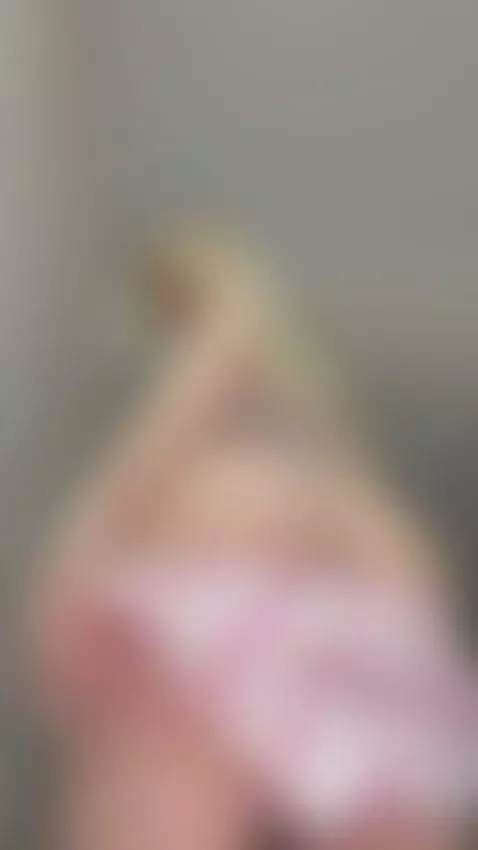 If you enjoy my vibe, please support my OnlyFans 🫶 by ariadollsnow