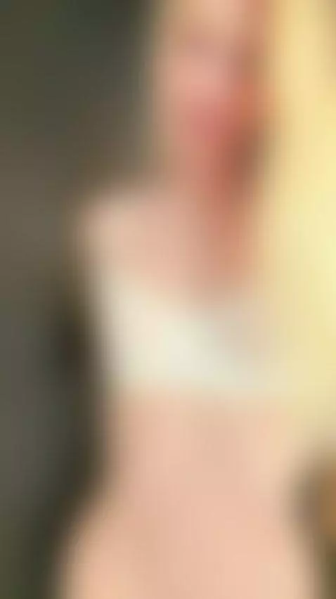 🔞Young blonde slim legs shaking from pleasure 🍑 Only OF by ariadollsnow
