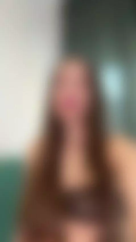 🍑Round ass in tiny panties inviting you 🔥 See my OF by esthergrace23