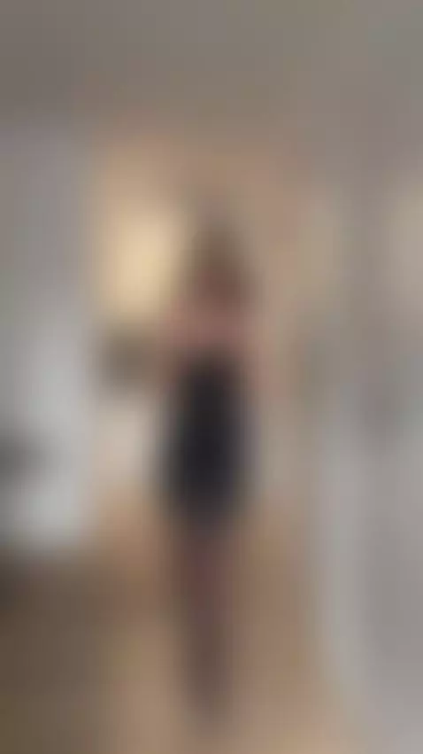 😈This beauty begging to be filled 🍆 See OF by esthergrace23