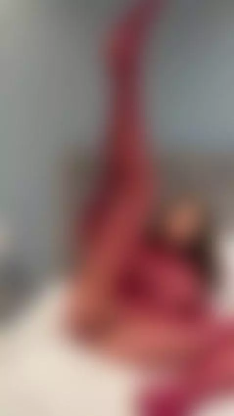 🍒Big natural tits squeezed on stunning brunette 😏 Naughty OF by esthergrace23