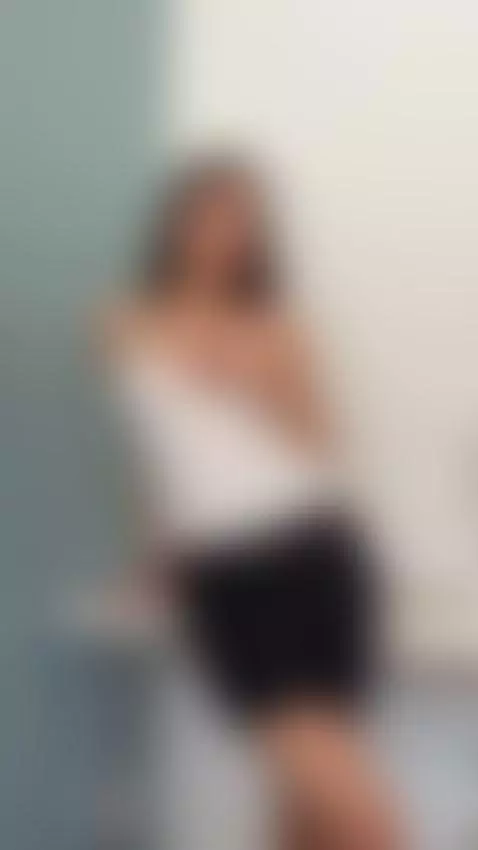 🍆Brunette full lips ready for you 😈 On OF by esthergrace23