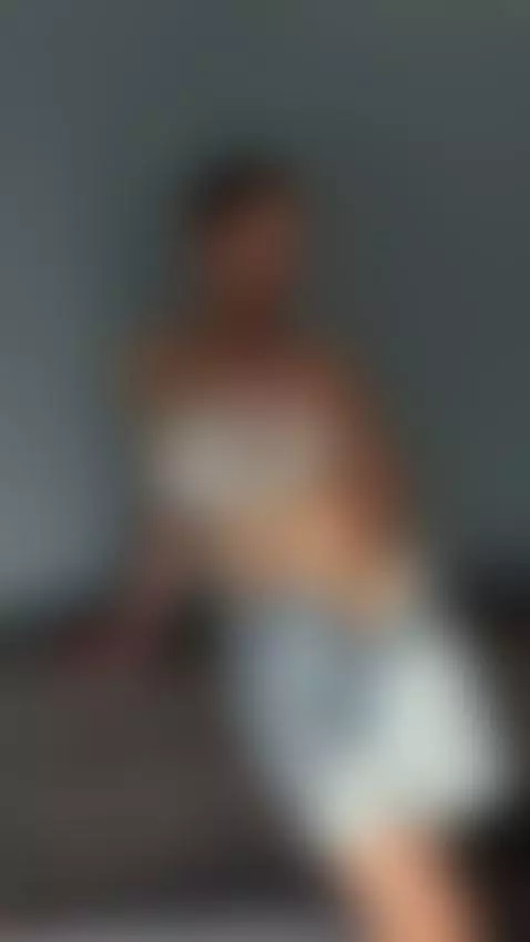 😈Long haired brunette lost in pleasure 🔥 Unlock OF by esthergrace23