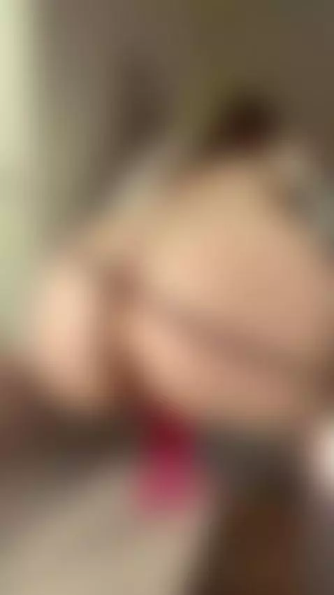 Brunette without panties fuck dildo by esthergrace23