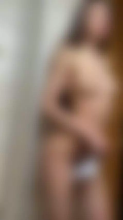 😏Brunette tongue out thinking of you 💋 Exclusive OF by esthergrace23