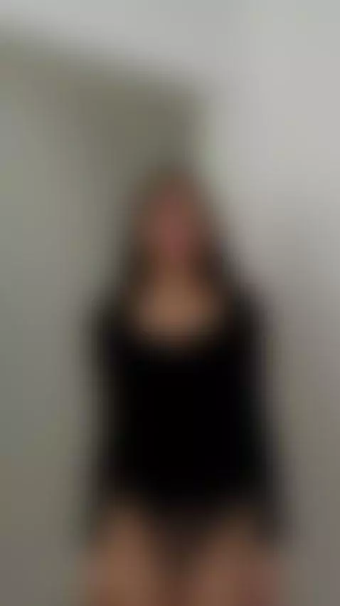 🍆Long haired brunette ready for deep 😈 On OF by esthergrace23