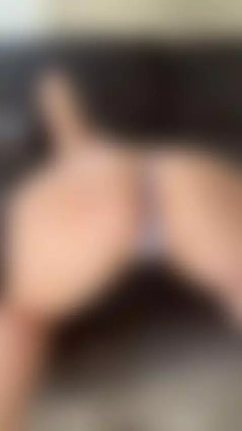 let me spread my cheeks for you by peachysecrets