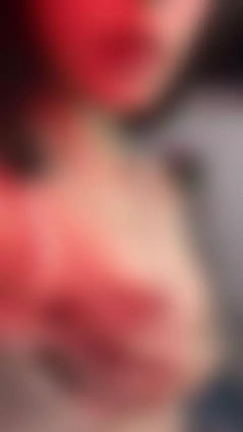 Brunettes aren't about "cuteness"... we're about control 😈🖤
... by purpledragonn