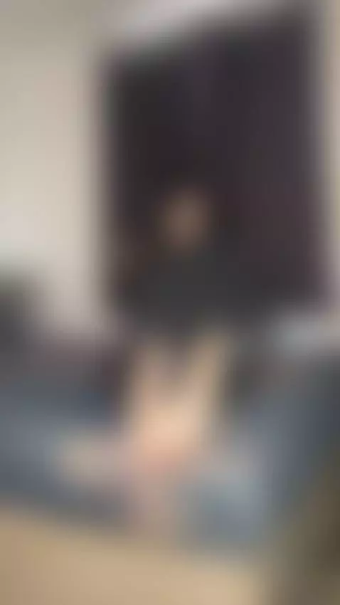 I know how to hold attention 😏🖤
Let's check on OnlyFans by purpledragonn