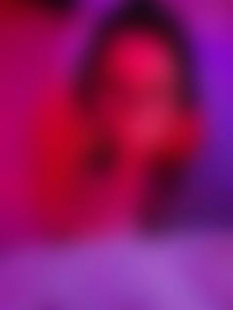 I love sucking cocks in public by galileamarquez