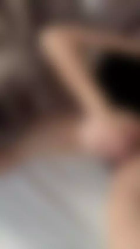 rubbed my wet pussy and played with my tits while hiding beh... by sashasavage
