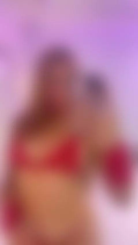 I'm playing with that line between right and tempting... and... by miacassel