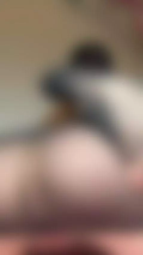 Natural huge tits and the prettiest pink pussy glistening 😈 ... by emmafree1