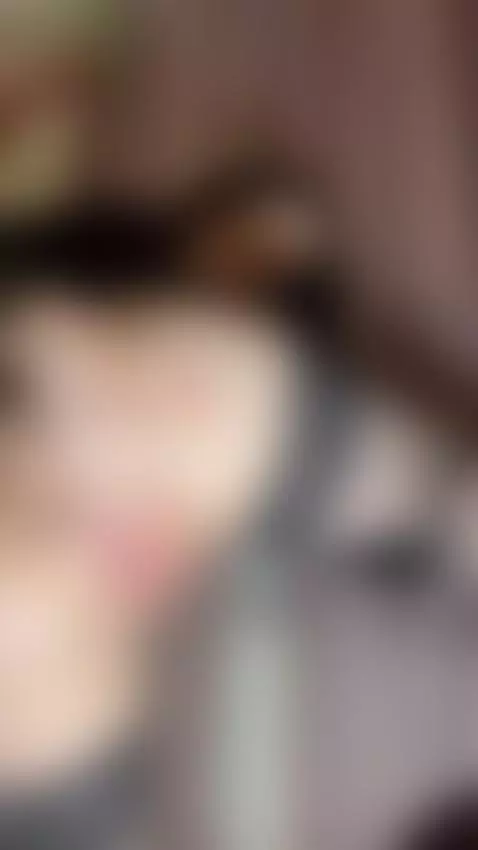 Pink pussy lips & pink asshole on display with big strong bo... by emmafree1