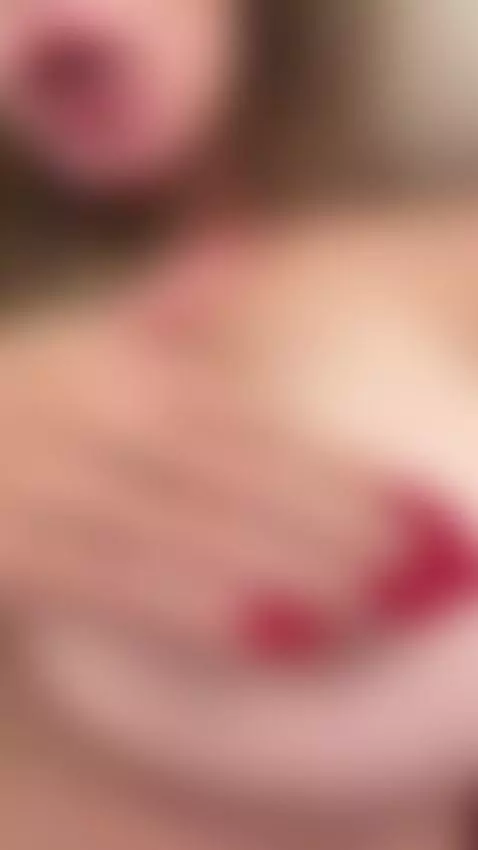 The longer clip is on OF 😈 by luciamorriss