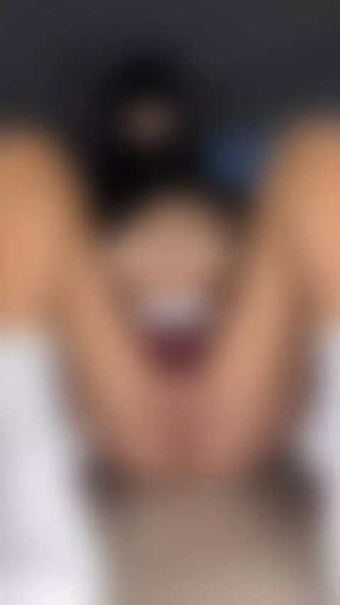 This is just a teaser... And on OF, no holds barred 🔥 by aiishaheliotrope