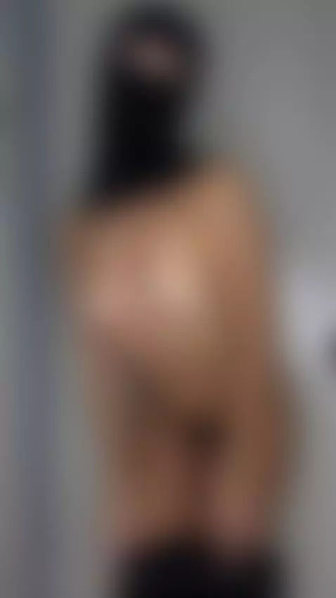 OF has the longer version by aiishaheliotrope