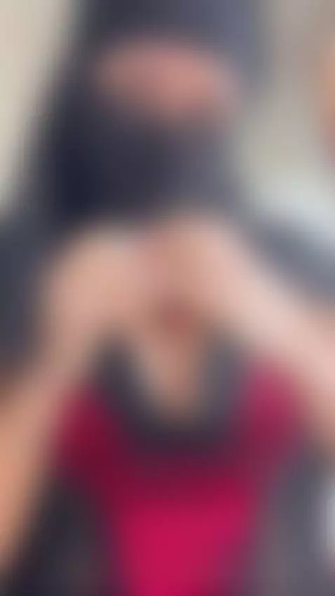 Do you want to see the whole thing? 👀🔥
OnlyFans by aiishaheliotrope