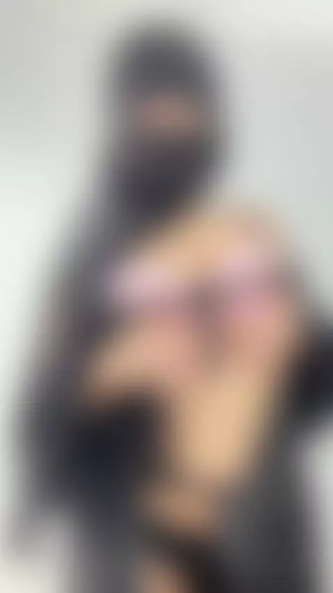 Too beautiful to stop 👀👣
Next - OnlyFans by aiishaheliotrope