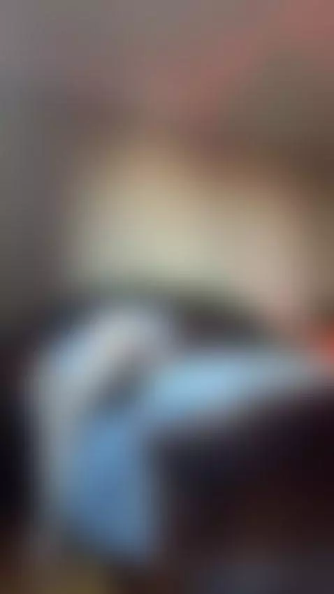 Thick ass bent over begging to be fucked 🥰 by rinfoster