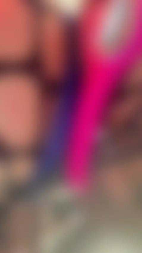 i love feel mypussy wet by camimodel