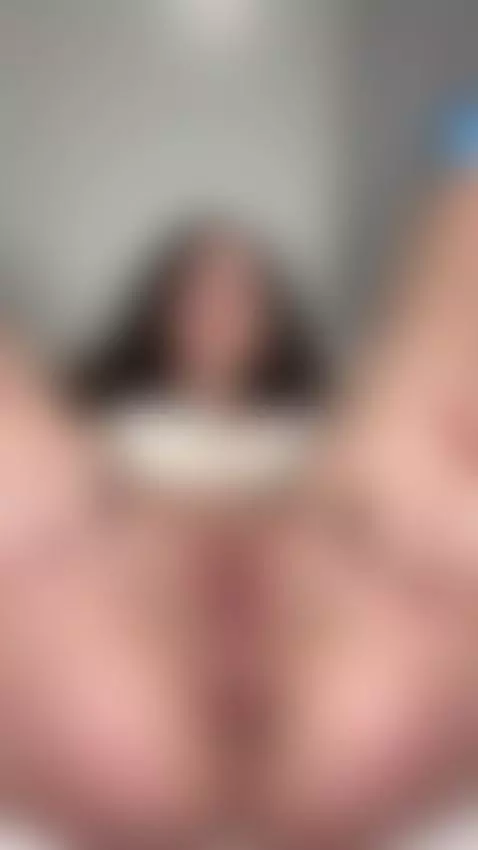 I let the air follow my curves slowly 💋💫 by kamynamy